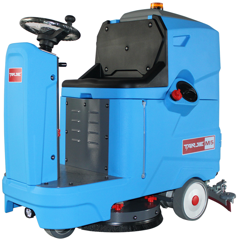 M5 Ride On Floor Scrubber